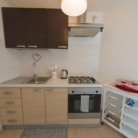 Attico Centro Langhexplorer Διαμέρισμα *