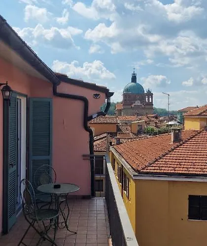 Attico Centro Langhexplorer Daire *