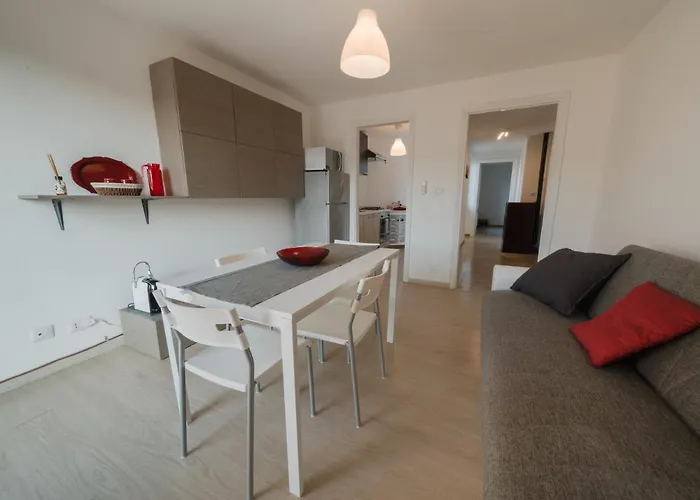 Attico Centro Langhexplorer